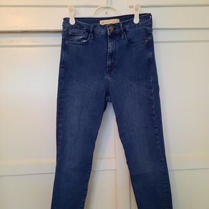 GAP True Skinny High Rise